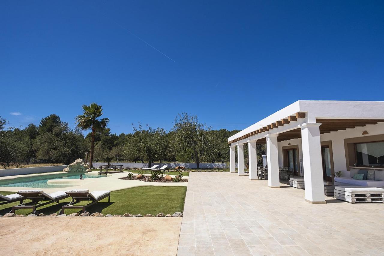 Villa Raco De Sa Vinyeta Sant Llorenc de Balafia Exterior photo