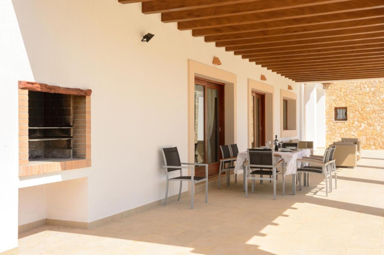 Villa Raco De Sa Vinyeta Sant Llorenc de Balafia Exterior photo